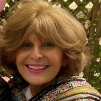 Mahnaz Aflatooni Javid, Ed.D